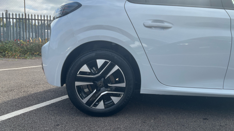 Peugeot 208 1.2 Hybrid 110 Allure 5dr e-DSC6 Petrol Hatchback